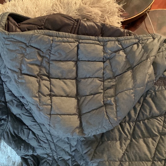 Northface coat - Picture 13 of 15